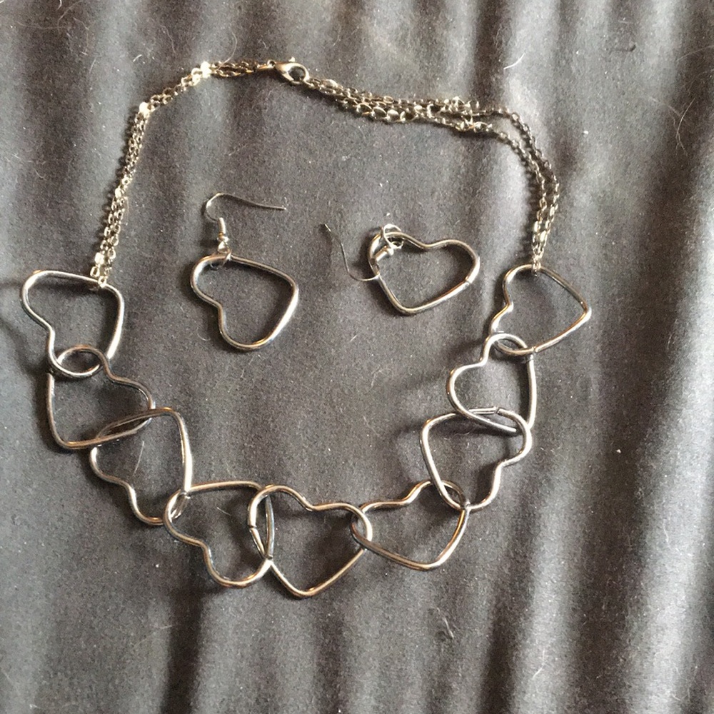 Necklace and earrings set